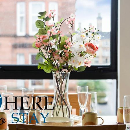 Bright 1 Bedroom Apartment-Private Parking Glasgow Extérieur photo
