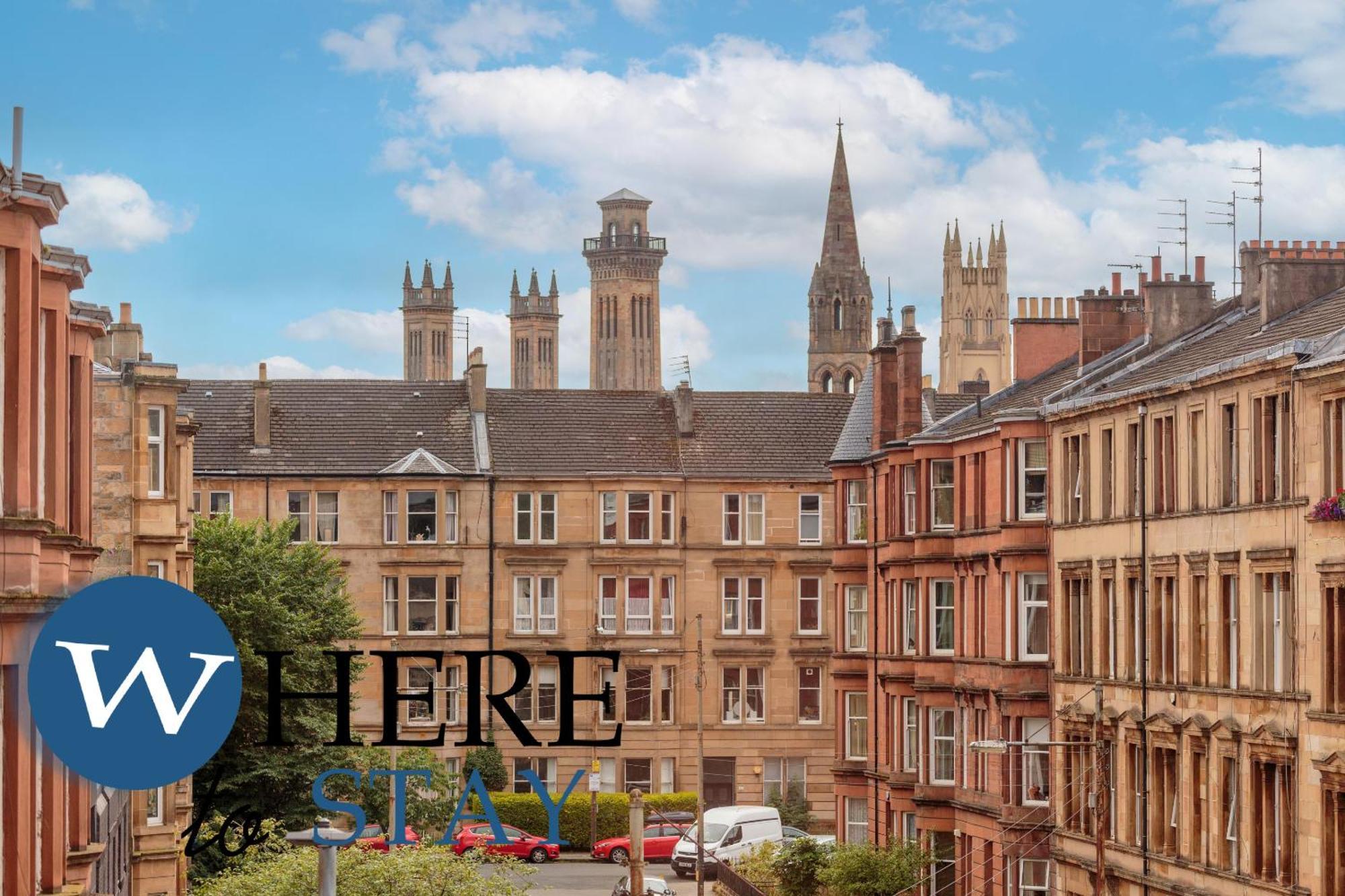 Bright 1 Bedroom Apartment-Private Parking Glasgow Extérieur photo