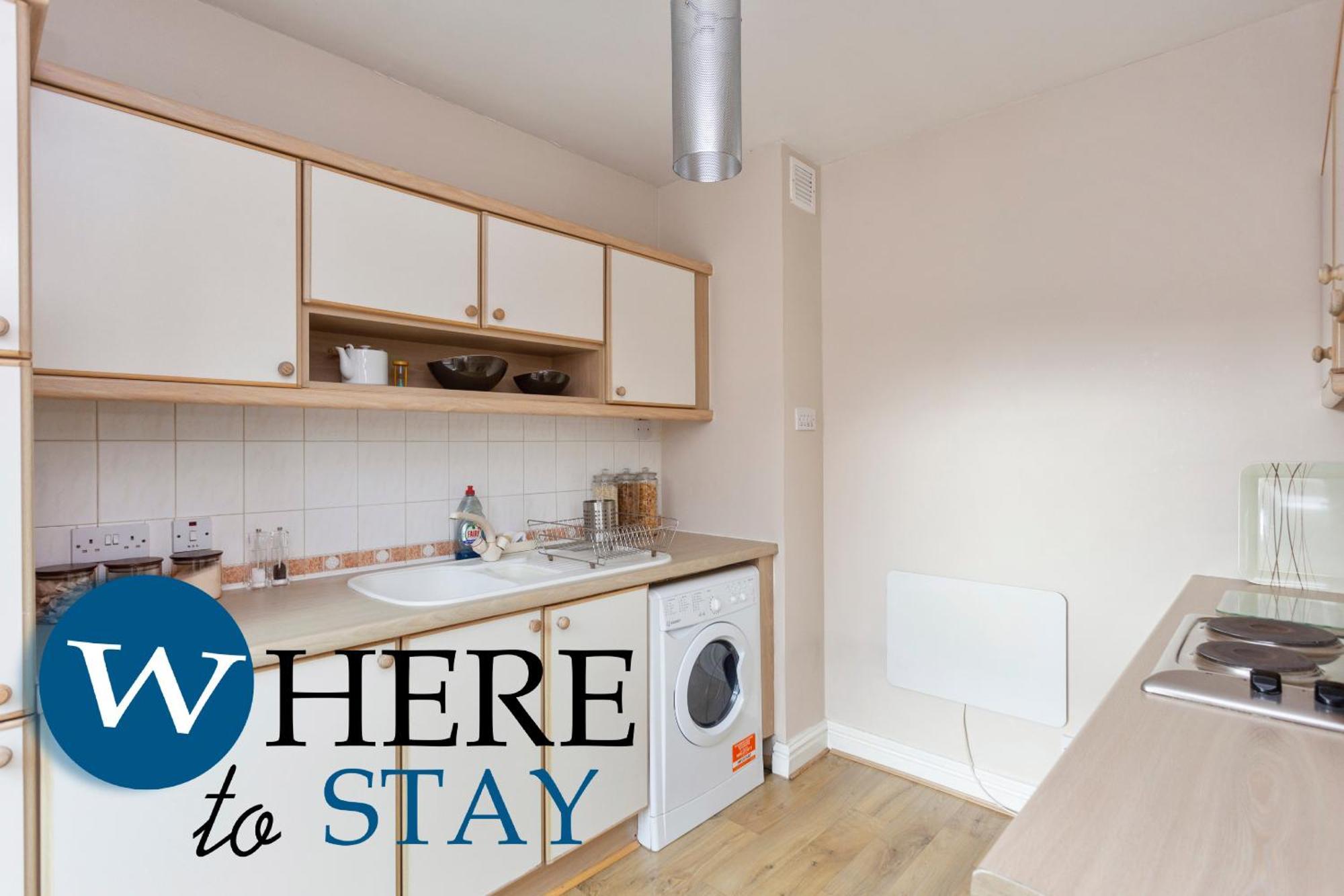 Bright 1 Bedroom Apartment-Private Parking Glasgow Extérieur photo
